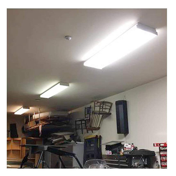 Led Wrap Fixtures 42w 4ft 5000k 4,680 Lumen With Neutral White For Garage (2)